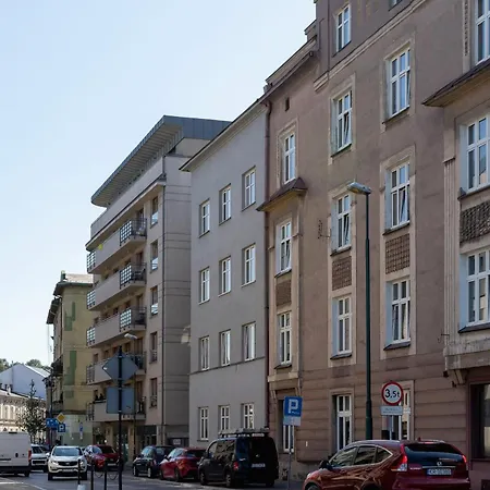 Solna Cracow By Renters Lägenhet *